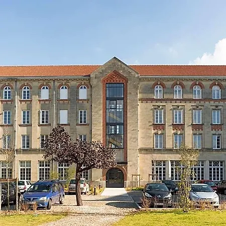 Otel Saint Louis Beaulieu -