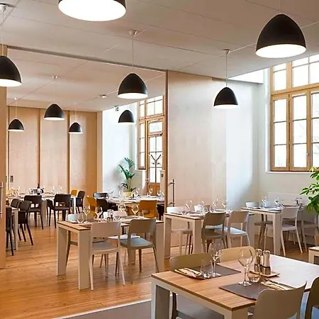 Otel Saint Louis Beaulieu -