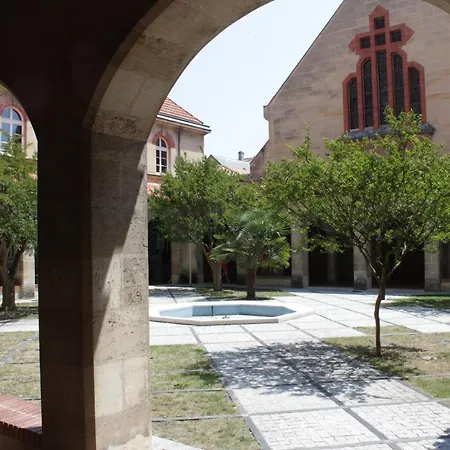 Ξενοδοχείο Saint Louis Beaulieu - 3*