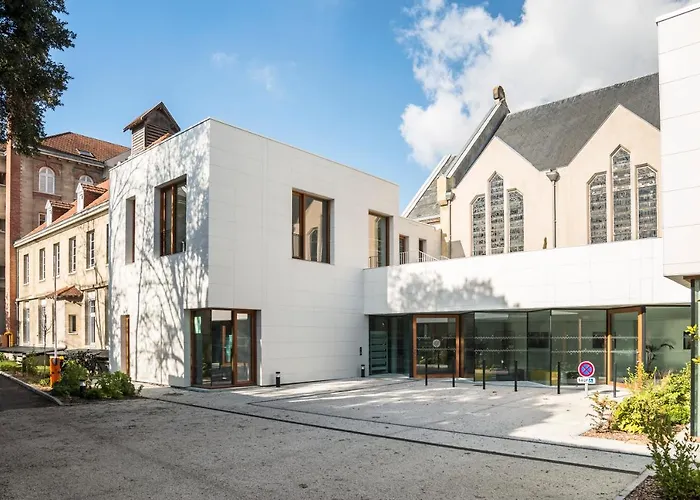 Saint Louis Beaulieu - Hotel Burdeos