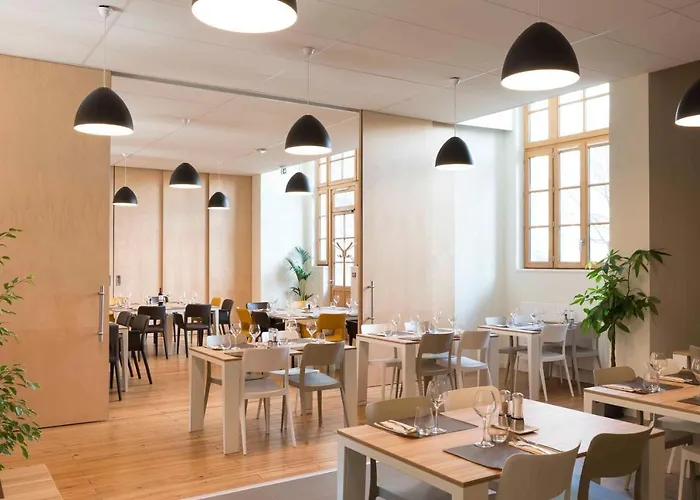 Saint Louis Beaulieu - Hotel Burdeos