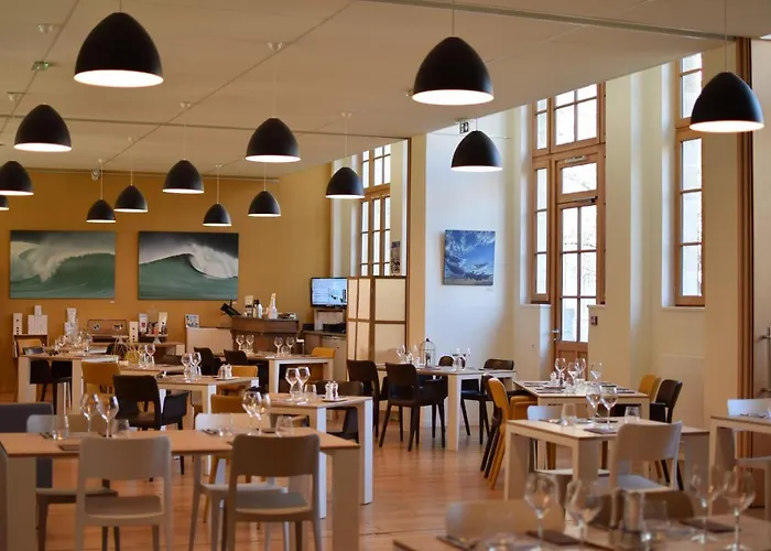 Hotel Saint Louis Beaulieu - 3*